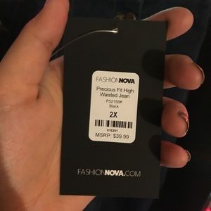 BRAND NEW Fashion Nova Jeans